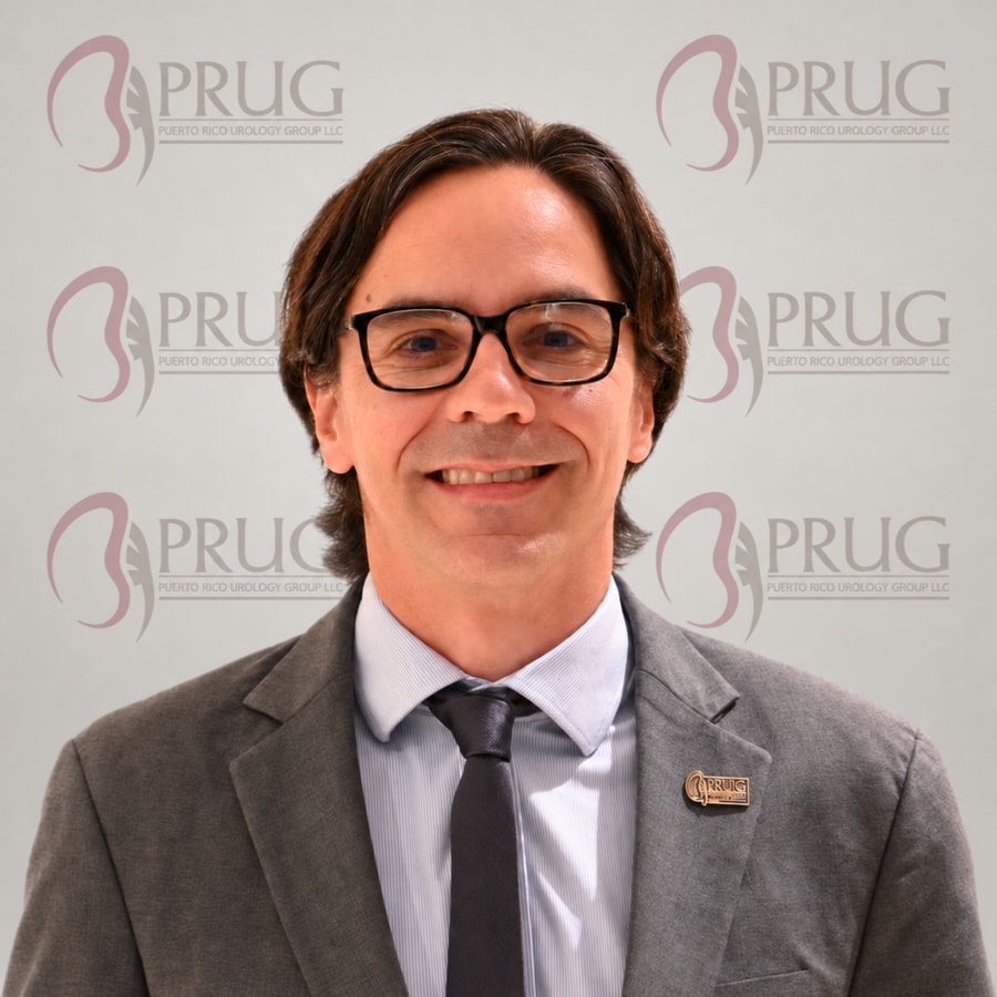 Dr. Wilson Rovira Peña